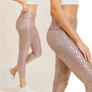 277-Zyia Active Gold Leopard Light N Tight Hi-Rise leggings